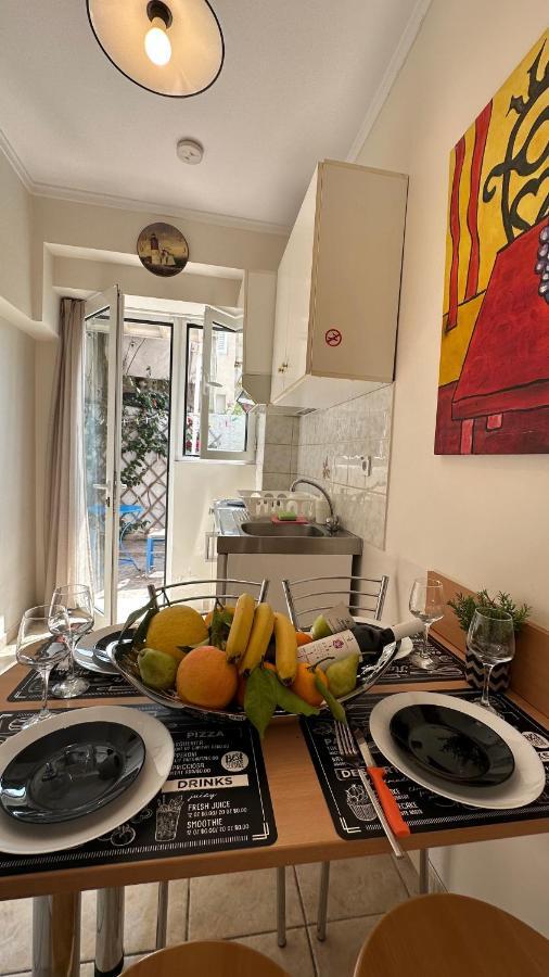 Patras Centre Apartment מראה חיצוני תמונה