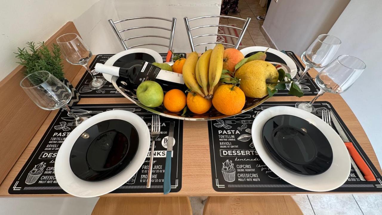 Patras Centre Apartment מראה חיצוני תמונה