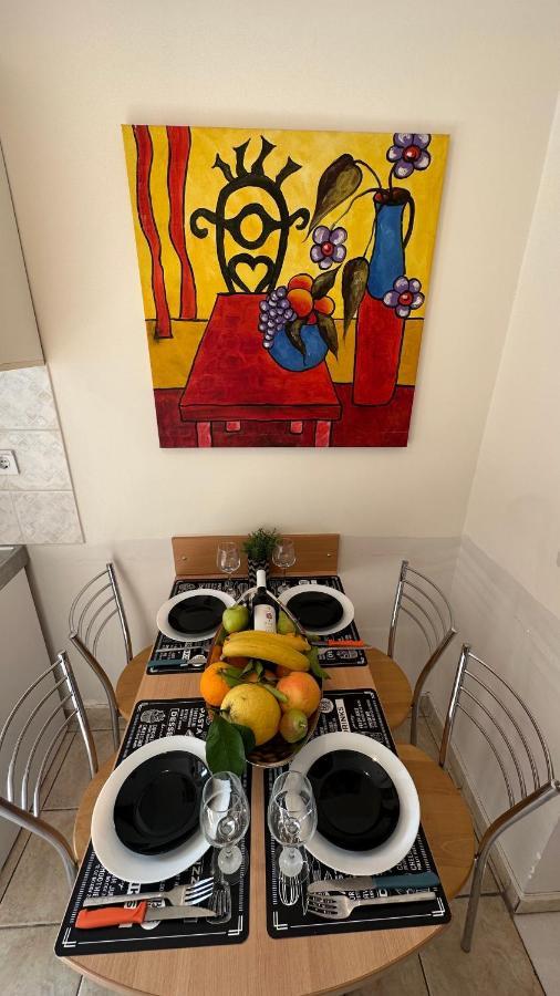Patras Centre Apartment מראה חיצוני תמונה